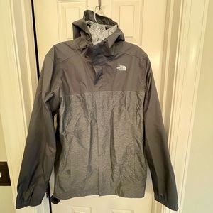 EUC Boys North Face rain jacket size XL (18/20) two toned charcoal/gray